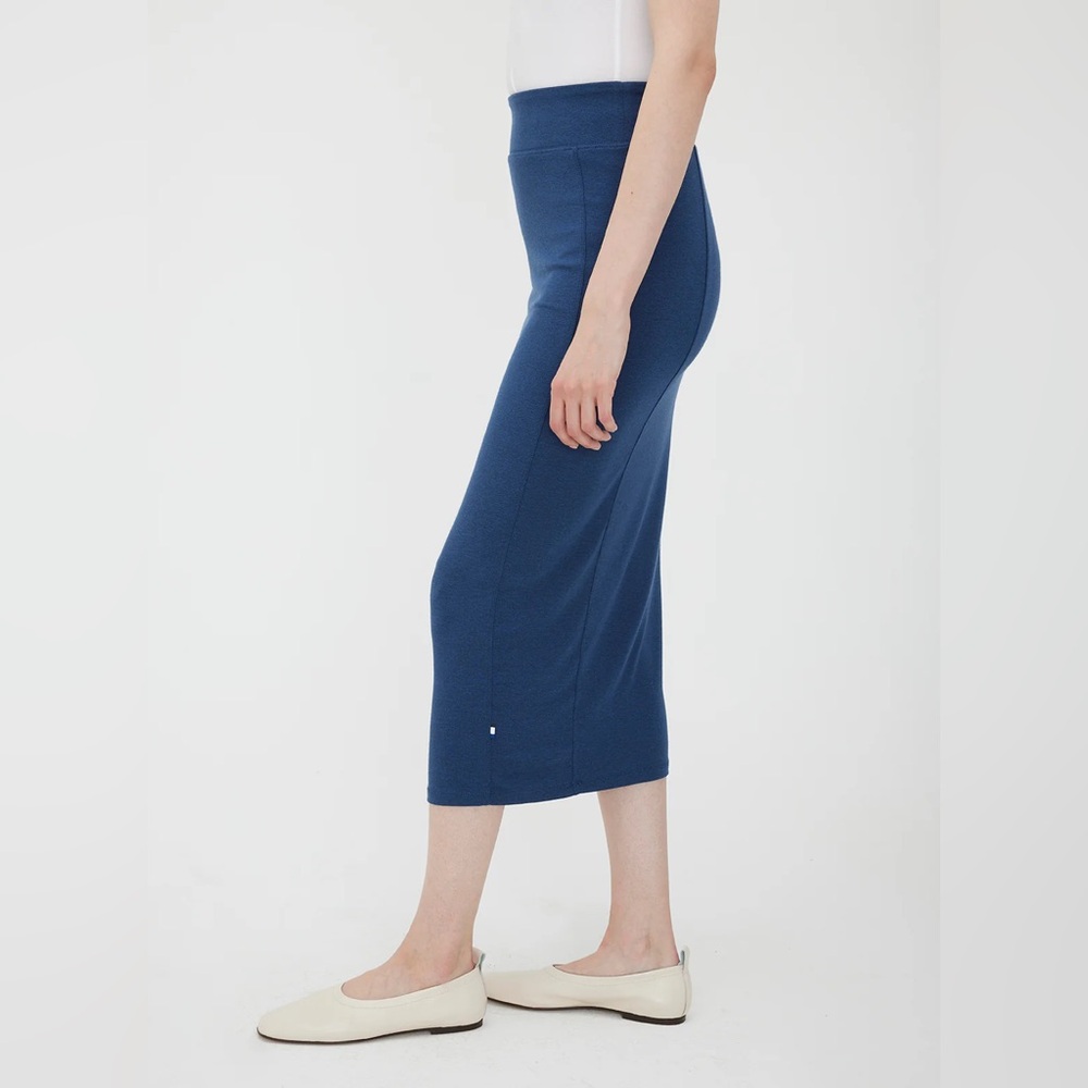 Kit and Ace long and lean navy blue midi skirt, size 10